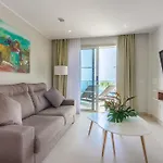 Klayman Diamond Lejlighedshotel 4*