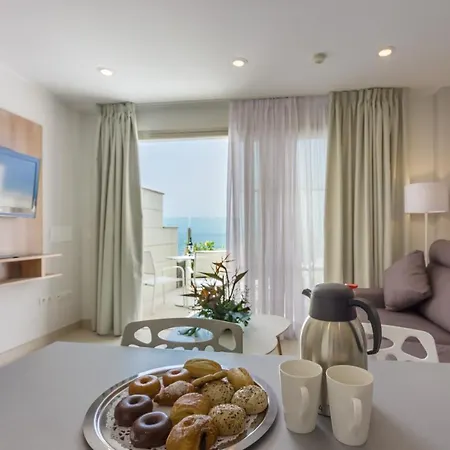 מלון דירות Klayman Diamond אקנטילדו דה לוס גיגנטס