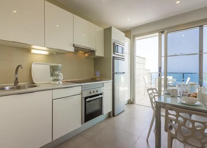 Klayman Diamond Apart-hotel Acantilado de los Gigantes