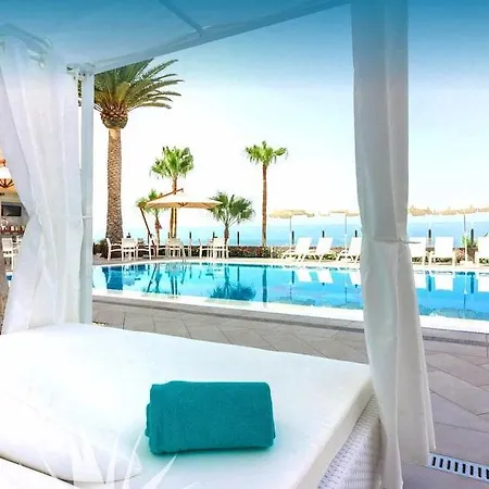 Klayman Diamond Aparthotel 4*